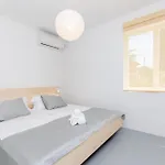 בית נופש House Mavi