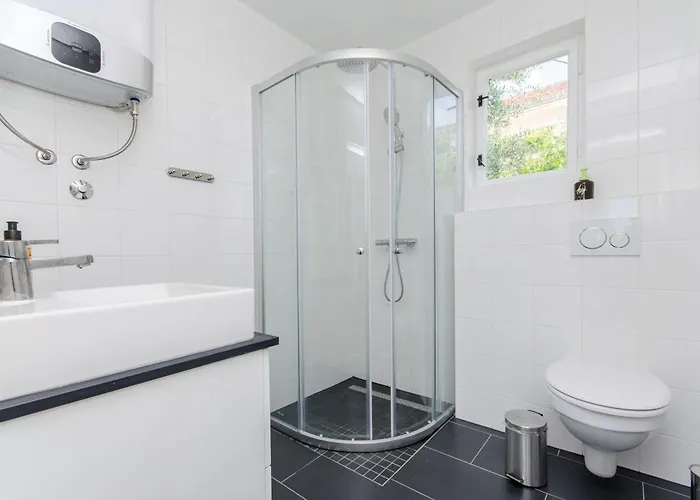 House Mavi Nyaraló *